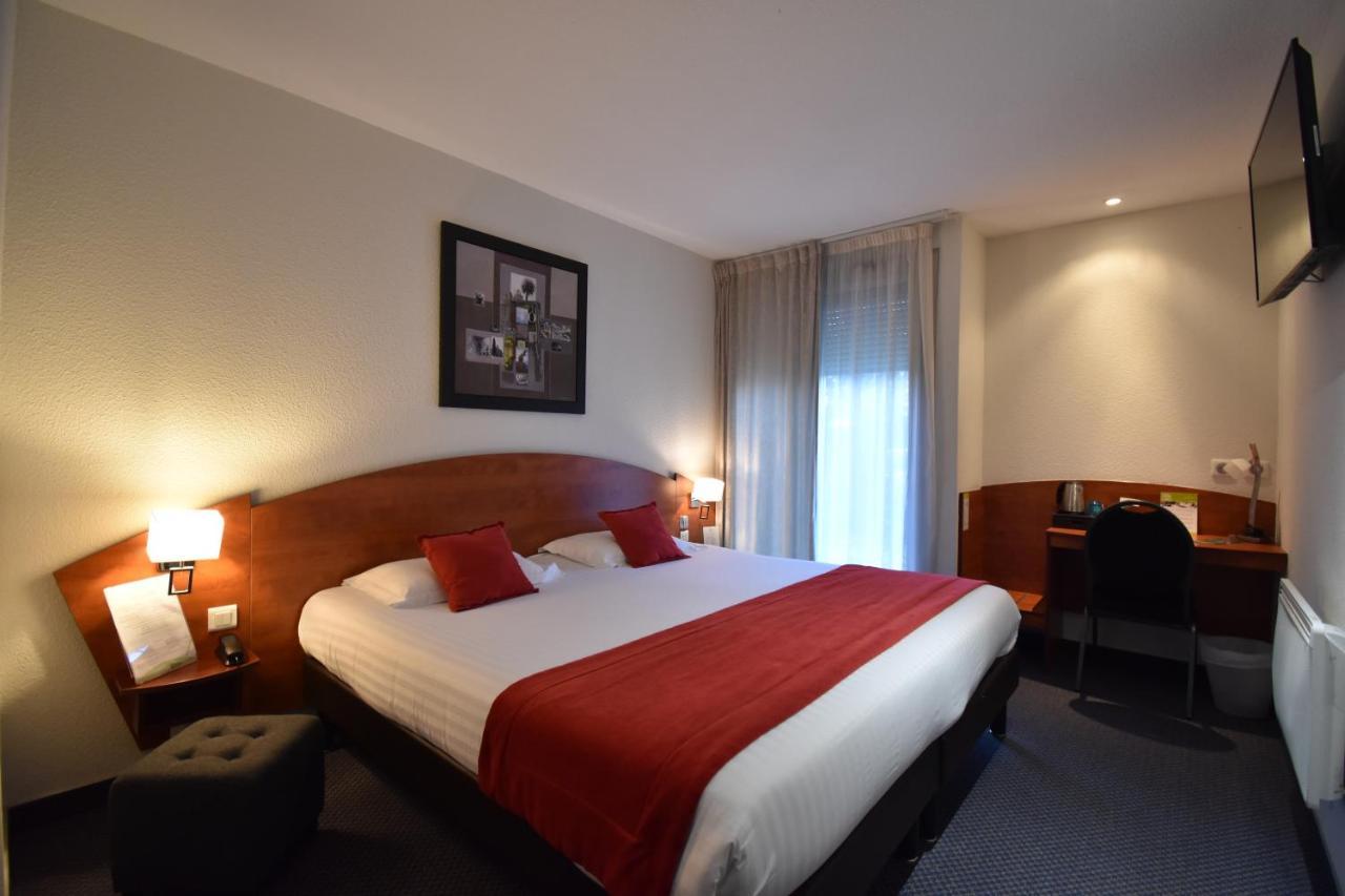 Hotel Du Golf Saint Lazare Лимож Экстерьер фото