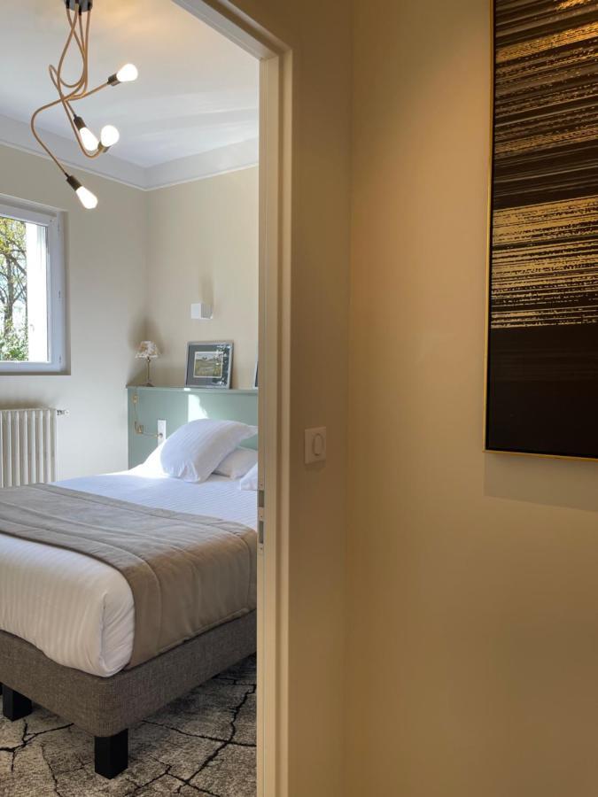 Hotel Du Golf Saint Lazare Лимож Экстерьер фото
