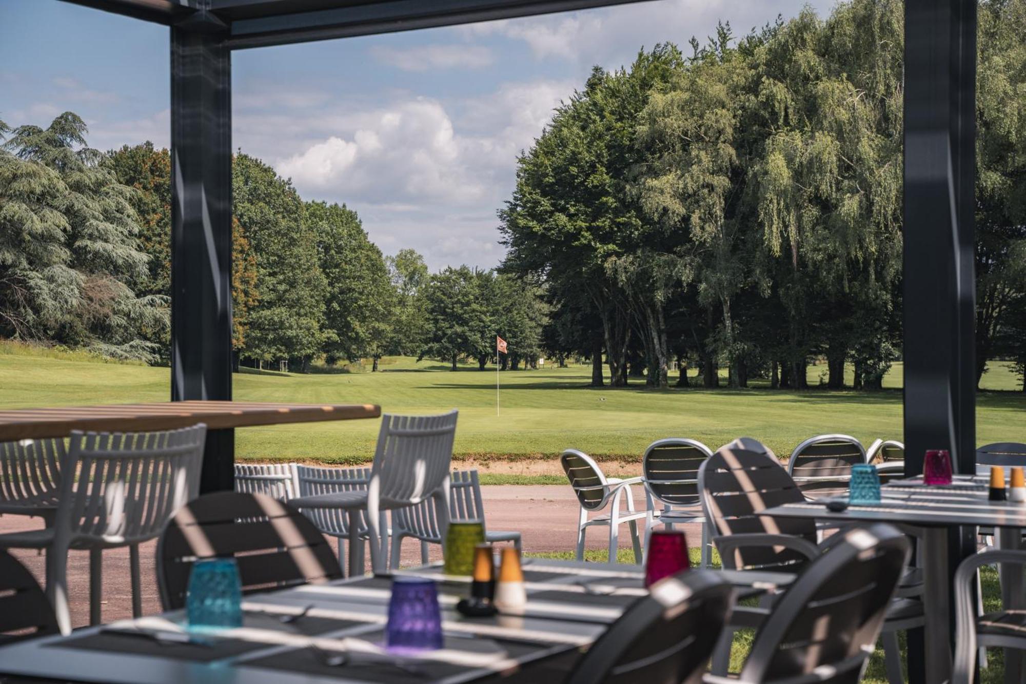 Hotel Du Golf Saint Lazare Лимож Экстерьер фото